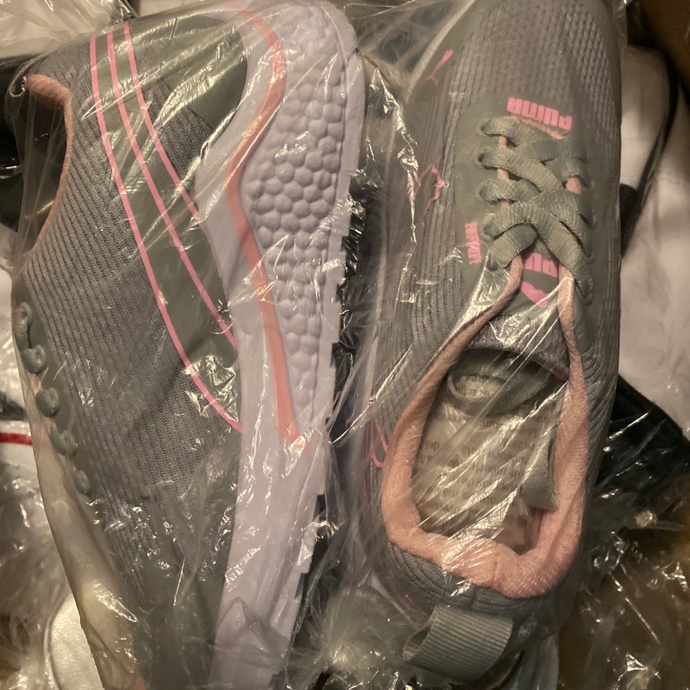 Shoe sets - Picture 7 of 11